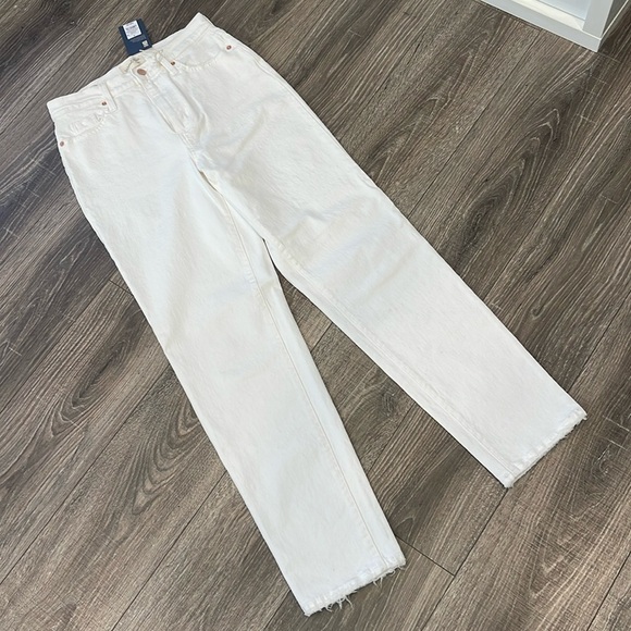 Universal Thread White Jeans Size 4 - Picture 1 of 5